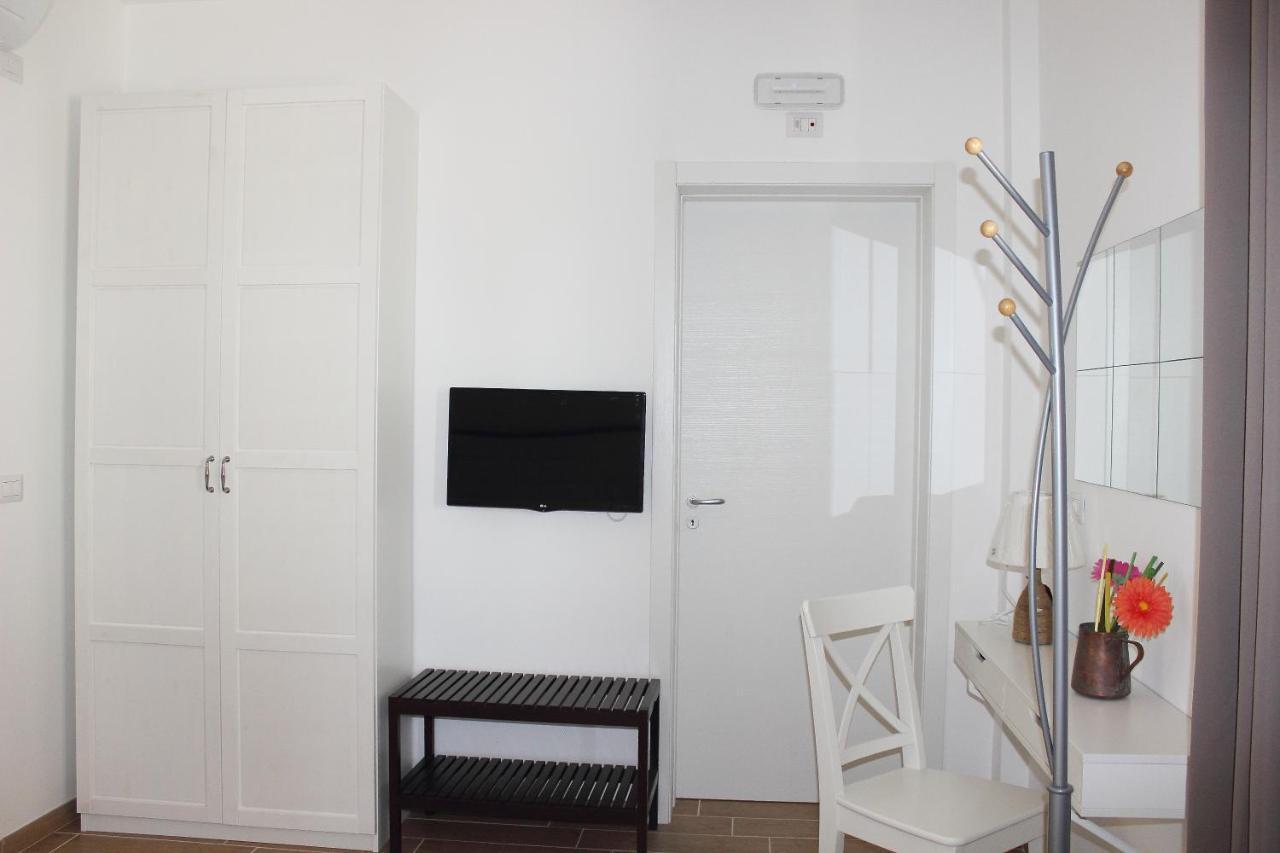 Chibia Casa Vacanze San Pietro in Bevagna Eksteriør bilde